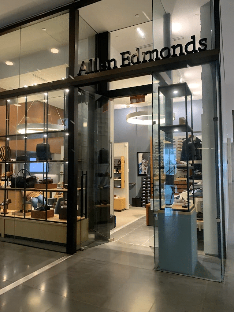 Allen Edmonds Brookfield Place