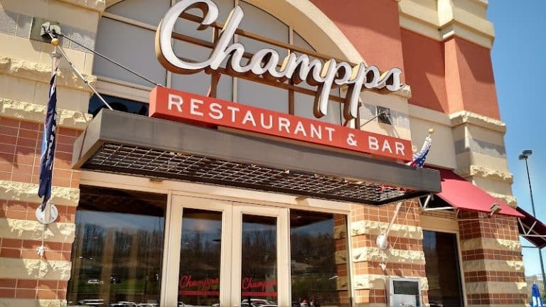 Champps Eastview Mall