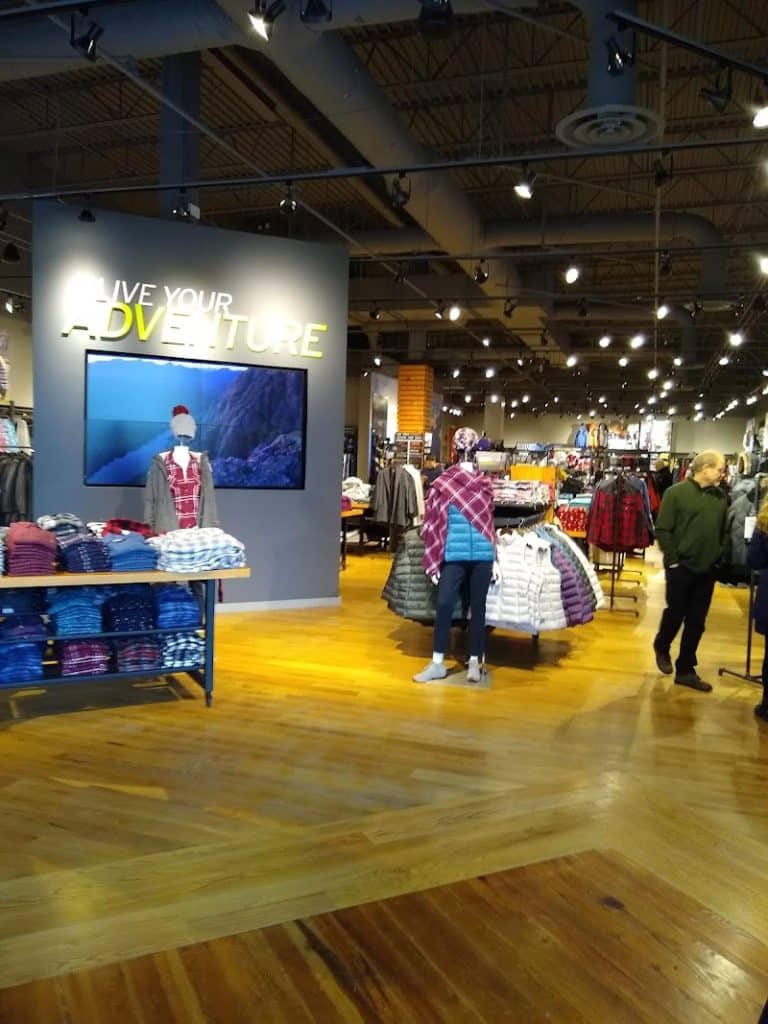 Eddie Bauer Eastview Mall