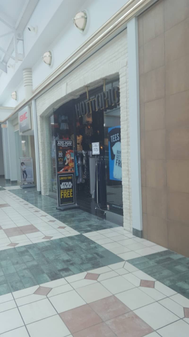 Hot Topic