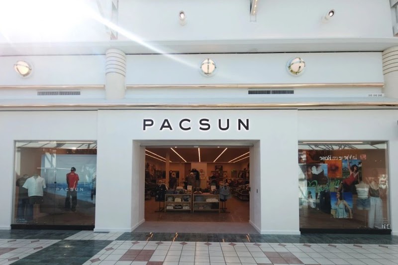 PacSun