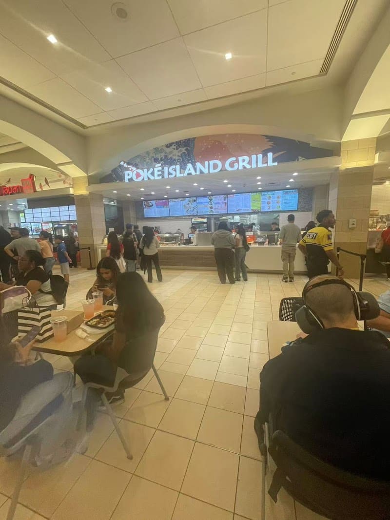Poke Island Grill