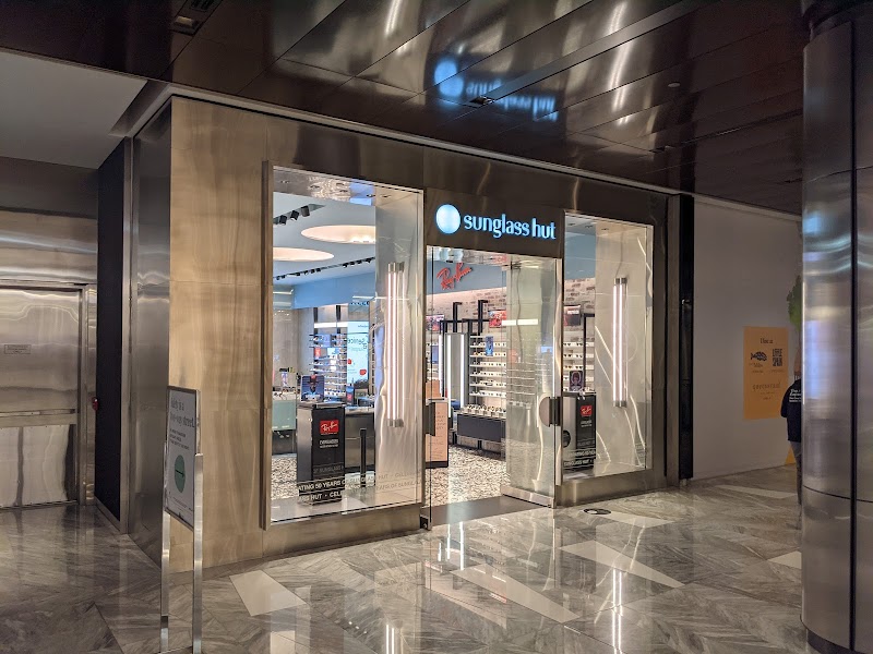 Sunglass Hut